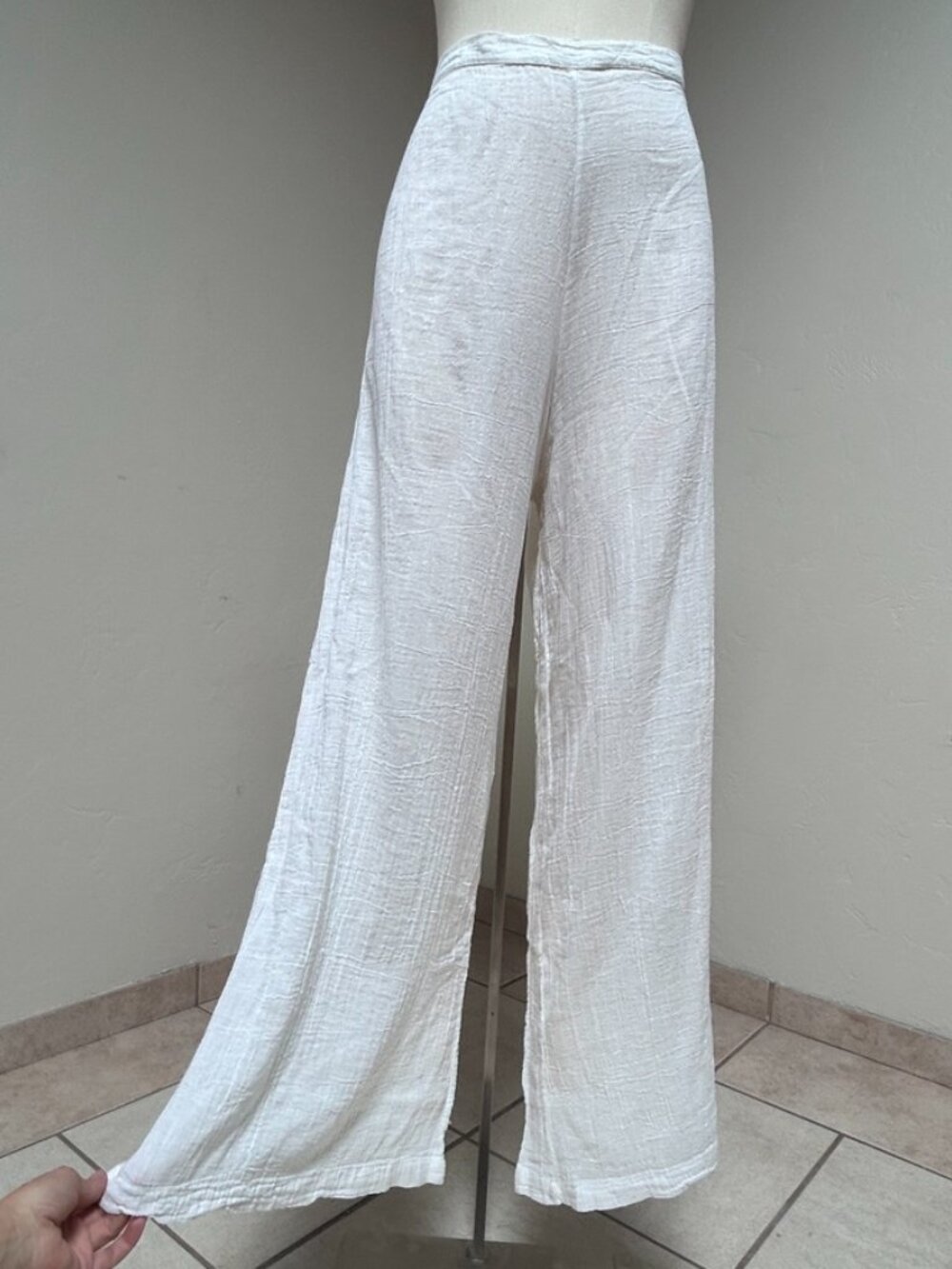 Bryn Walker White Wide Leg Pull On Gauze 100% Cotton Pants Resort women L